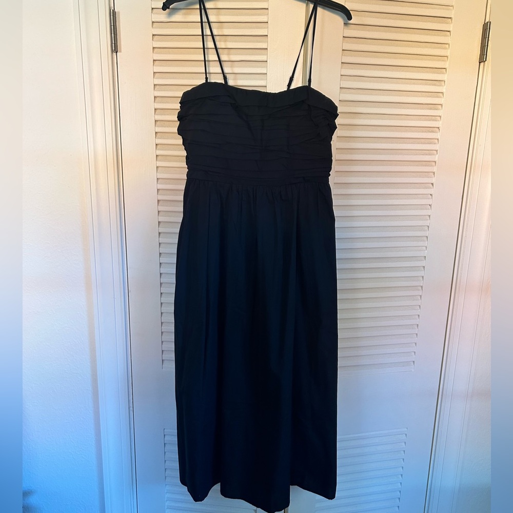 Black Abercrombie and Fitch dress